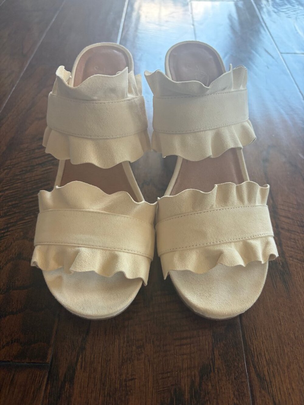 Free People Rosie Ruffle Sandals White Slip On Block Heels size 39